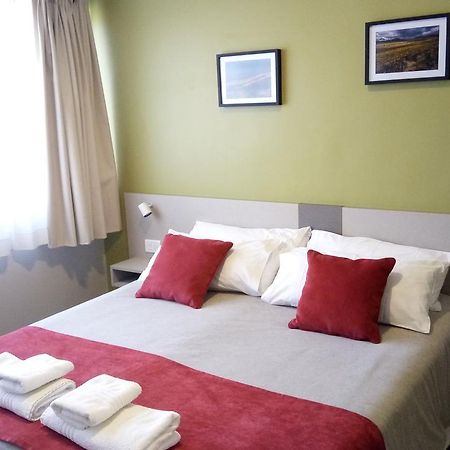 Estepa Hotel ヘネラル・ロカ エクステリア 写真