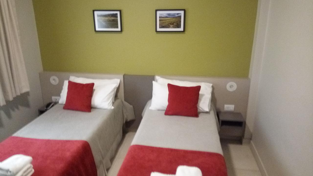 Estepa Hotel ヘネラル・ロカ エクステリア 写真
