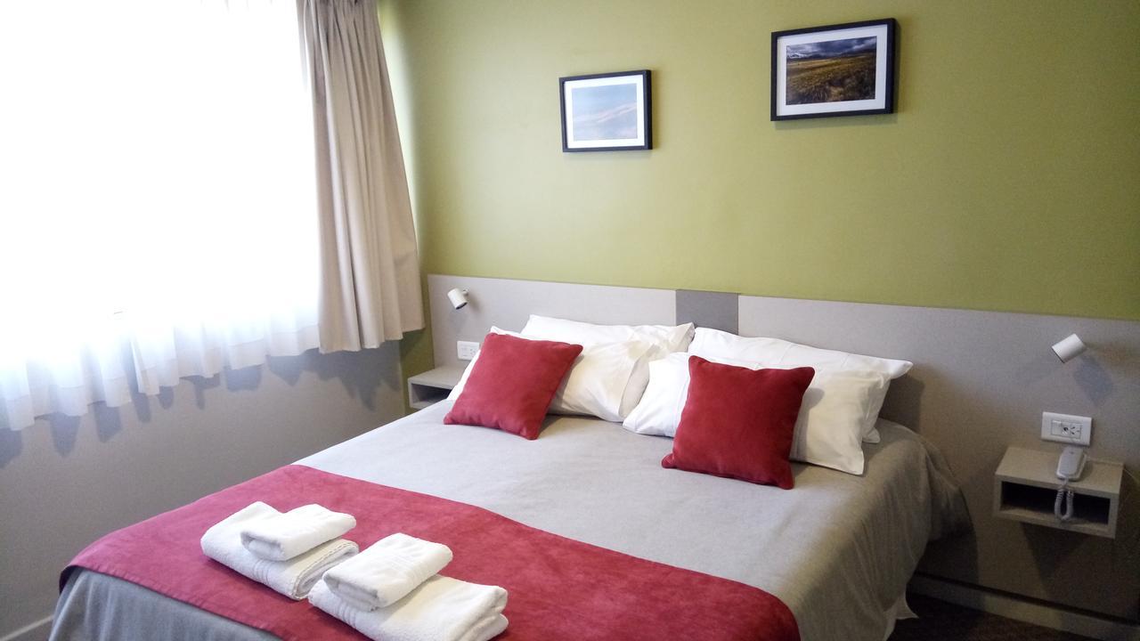 Estepa Hotel ヘネラル・ロカ エクステリア 写真