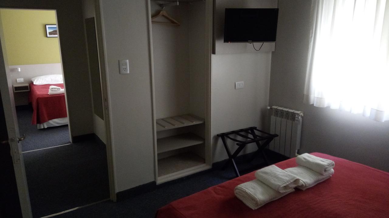 Estepa Hotel ヘネラル・ロカ エクステリア 写真